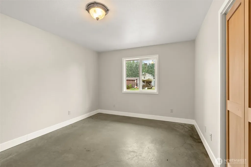 33 Rustemeyer Road Aberdeen WA 98520