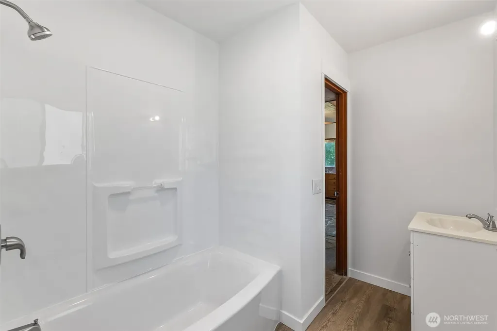 6928 View Park Rd SE Port Orchard WA 98367