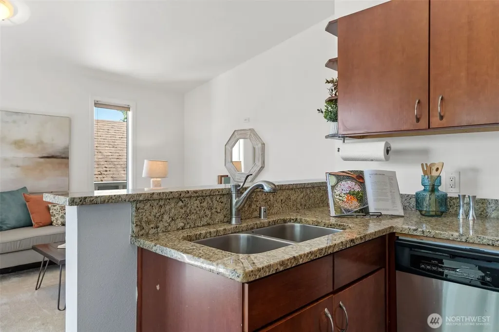 1125 N 93rd Street Seattle WA 98103
