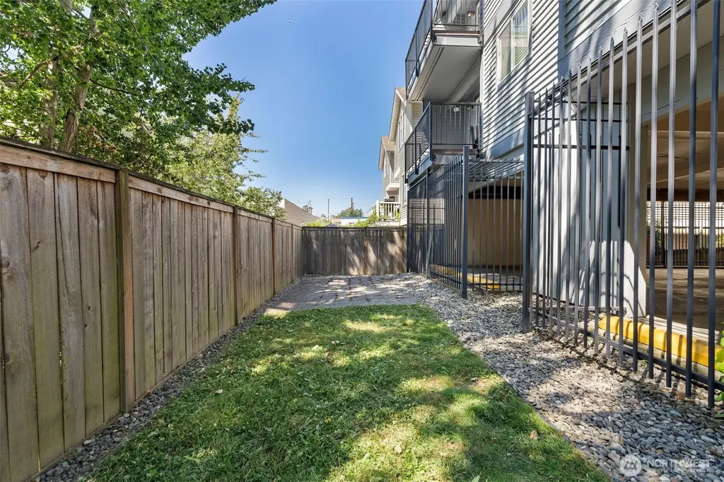1125 N 93rd Street Seattle WA 98103