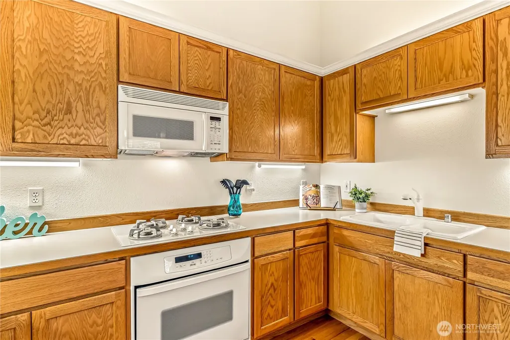 8221 53rd Avenue W Mukilteo WA 98275