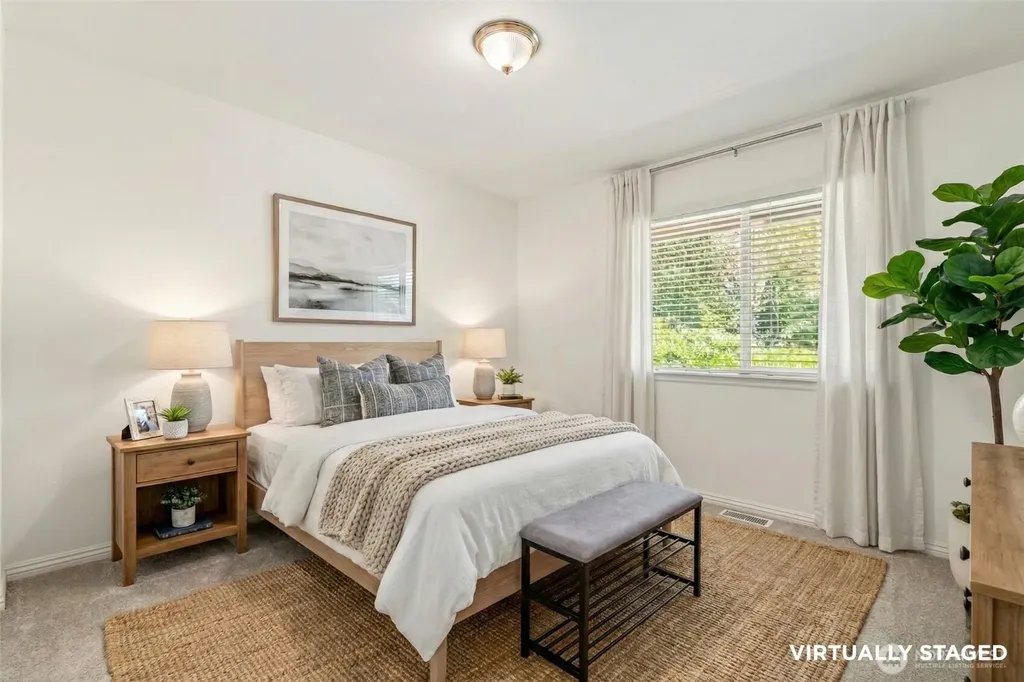 8221 53rd Avenue W Mukilteo WA 98275