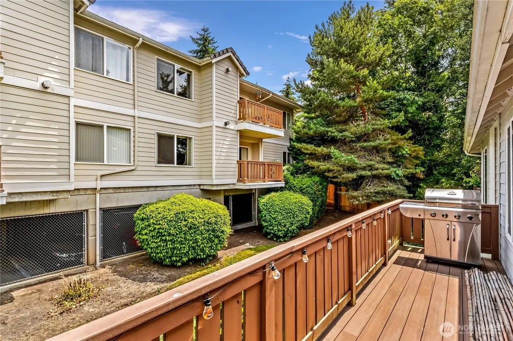 8221 53rd Avenue W Mukilteo WA 98275
