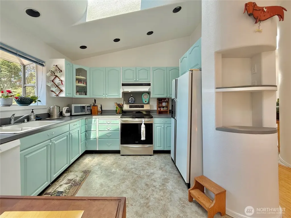 10 Davenhill Lane Sequim WA 98382