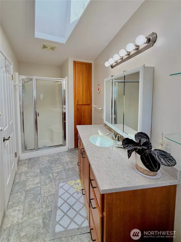 10 Davenhill Lane Sequim WA 98382