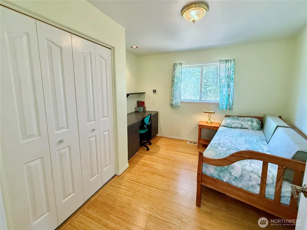 10 Davenhill Lane Sequim WA 98382