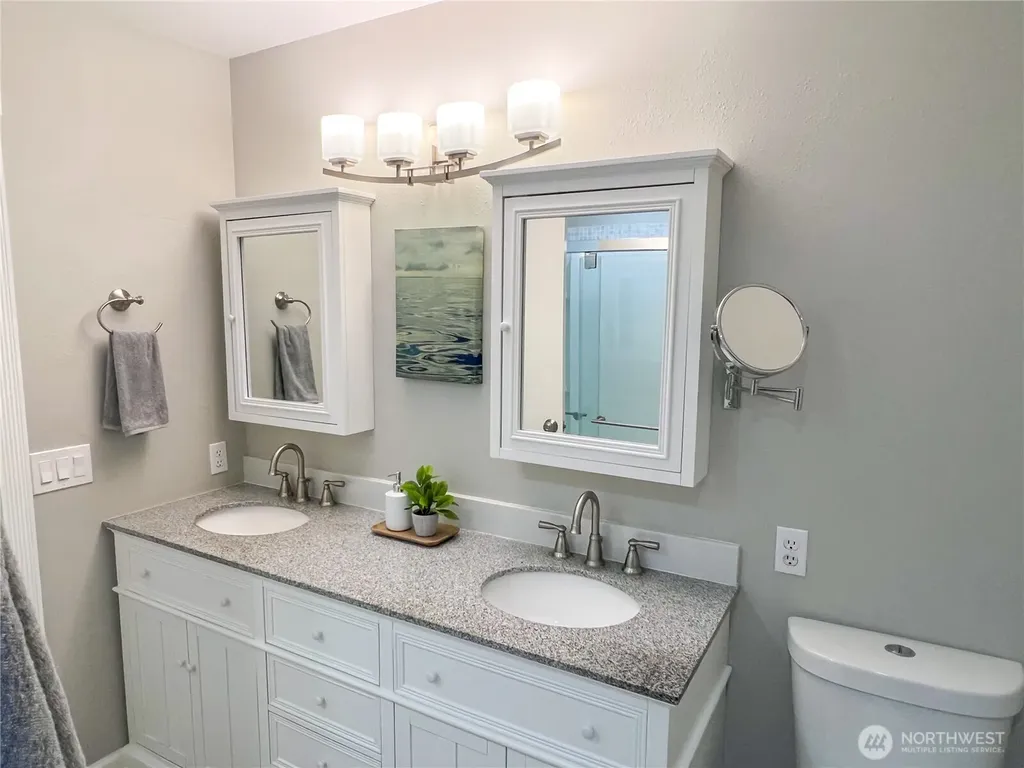 91 N Chandler Court Port Ludlow WA 98365