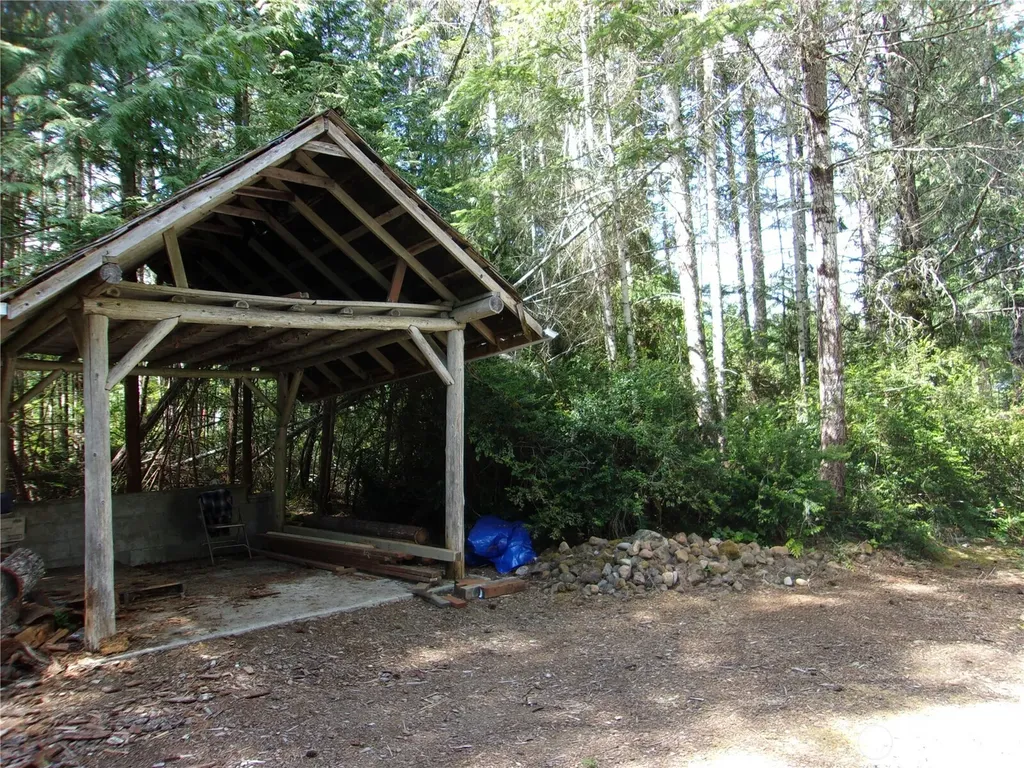 60 King Drive Brinnon WA 98320