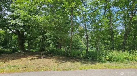 304 Dove Drive Camano Island WA 98282
