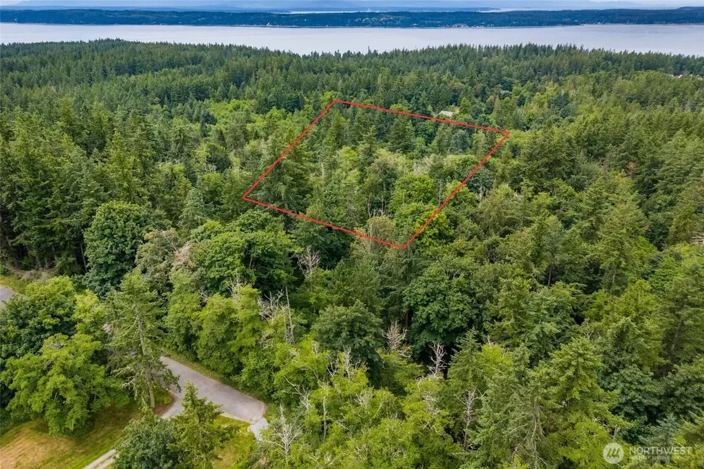 0 Dove Drive Camano Island WA 98282