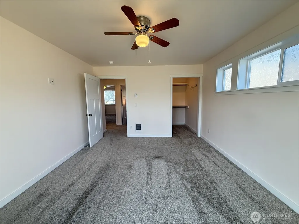 420 Point Brown Avenue SE Ocean Shores WA 98569