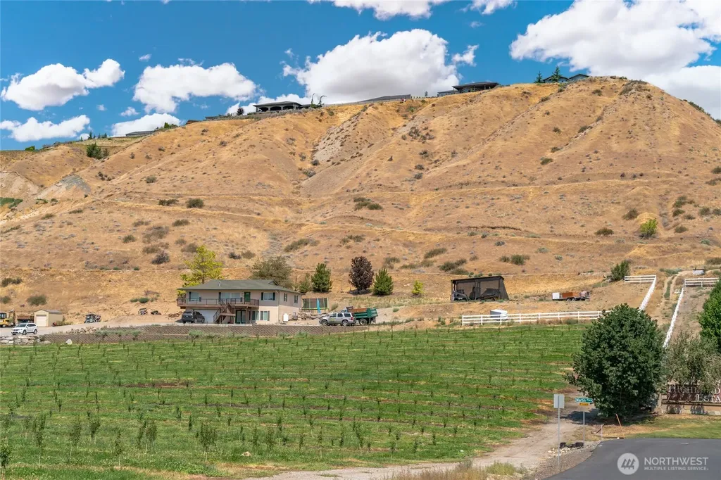 0 Noble Moonbeam East Wenatchee WA 98802