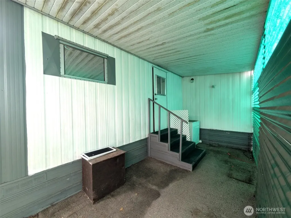 2302 R Street SE Auburn WA 98002