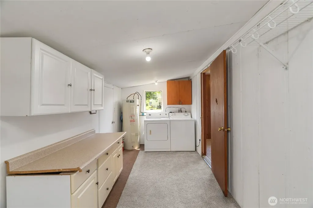 1634 First Avenue Grayland WA 98547