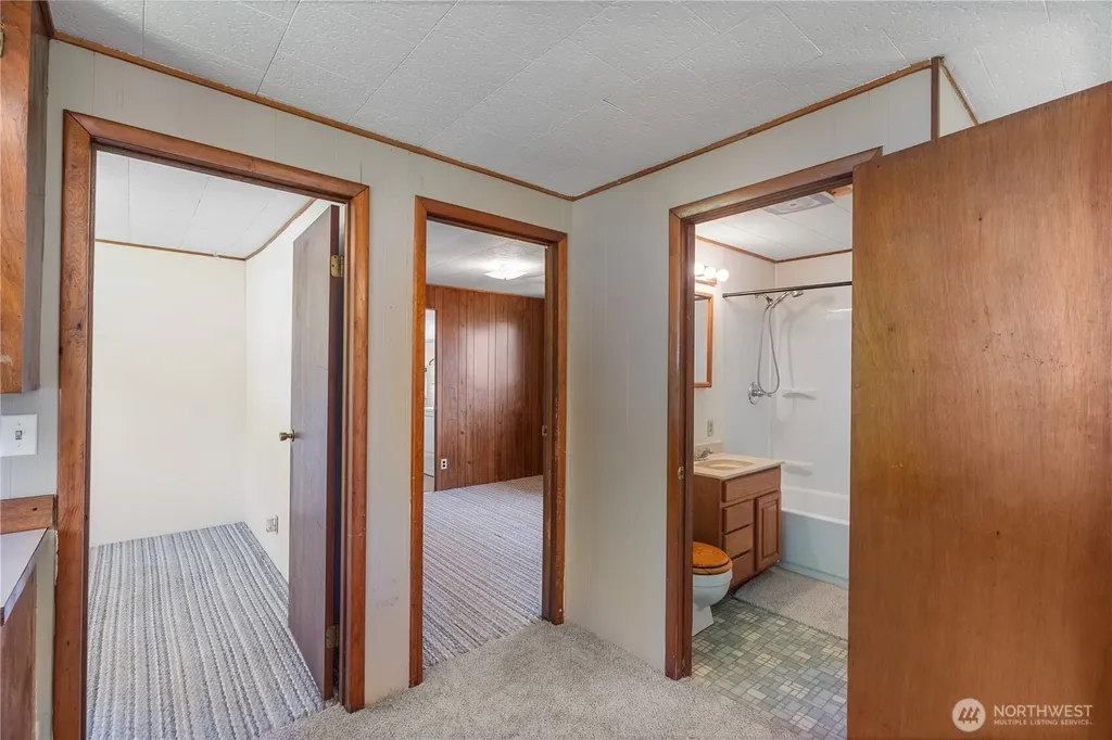 1634 First Avenue Grayland WA 98547