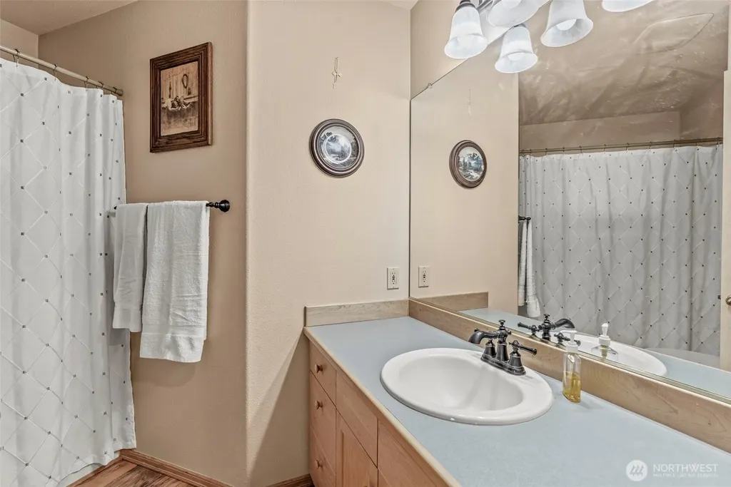 2951 Premiere Place Longview WA 98632