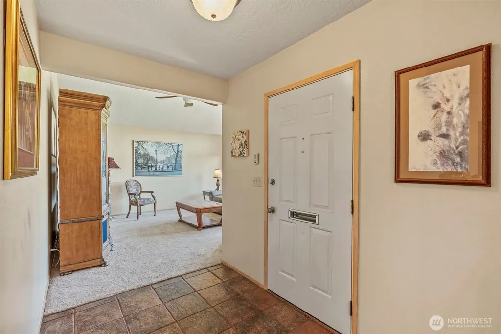 2951 Premiere Place Longview WA 98632