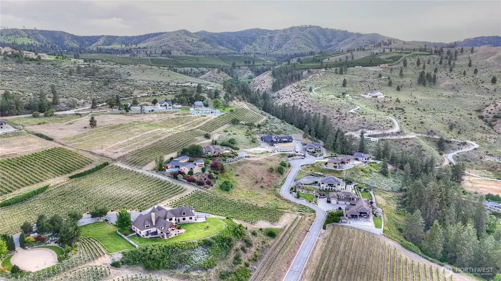 355 Karma Kanyon Drive Chelan WA 98816