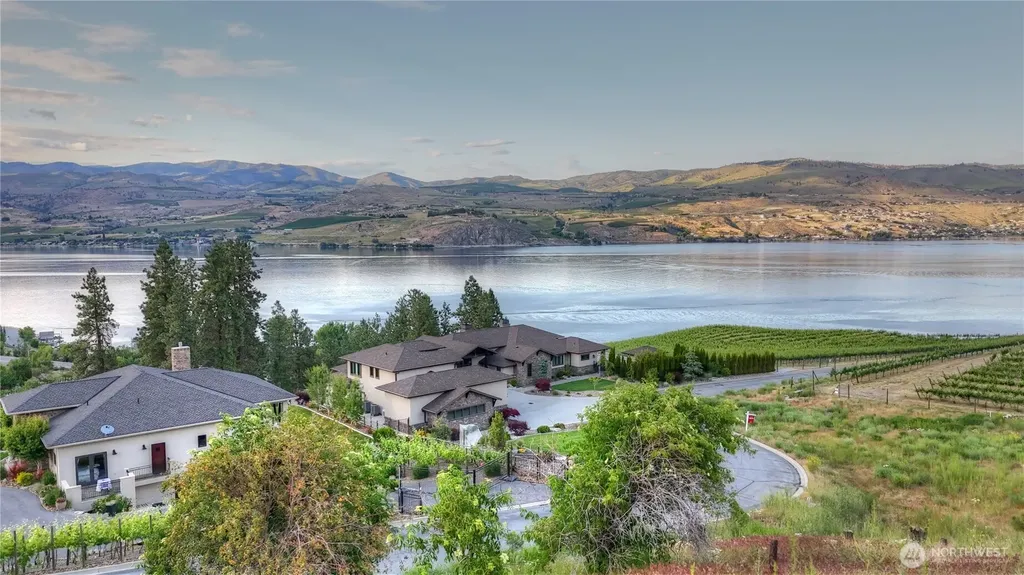 355 Karma Kanyon Drive Chelan WA 98816