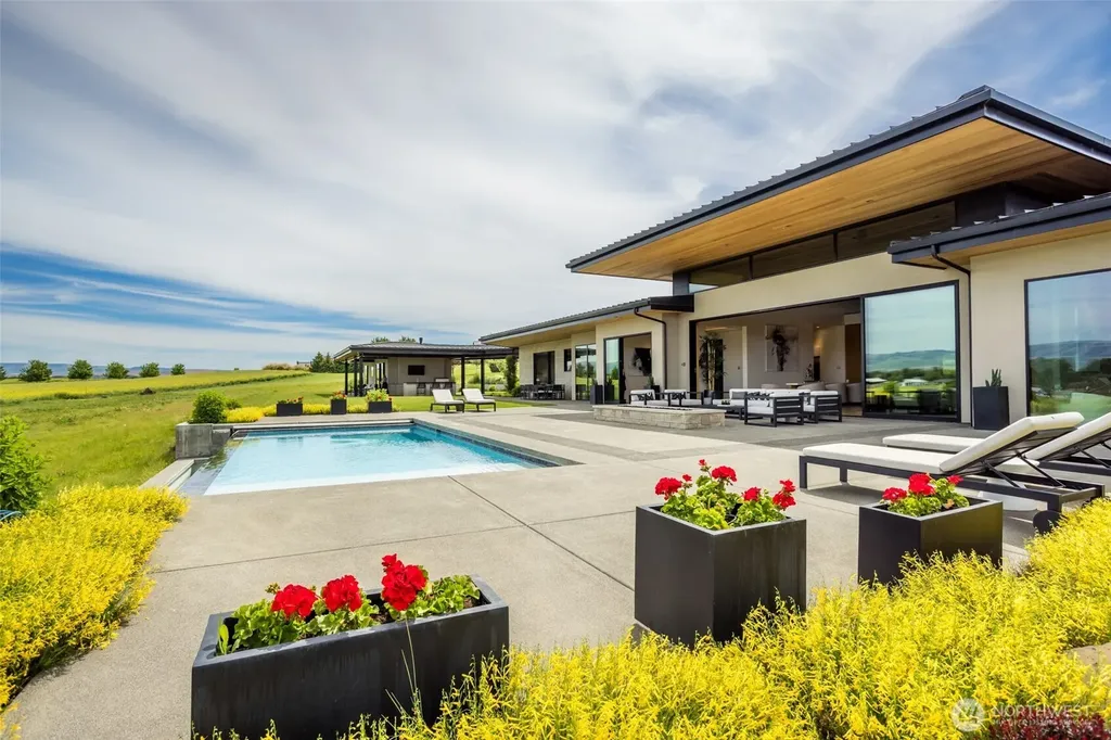 335 Brickwood Drive Walla Walla WA 99362