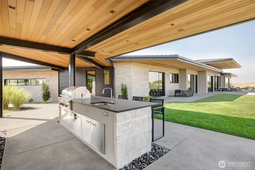 335 Brickwood Drive Walla Walla WA 99362