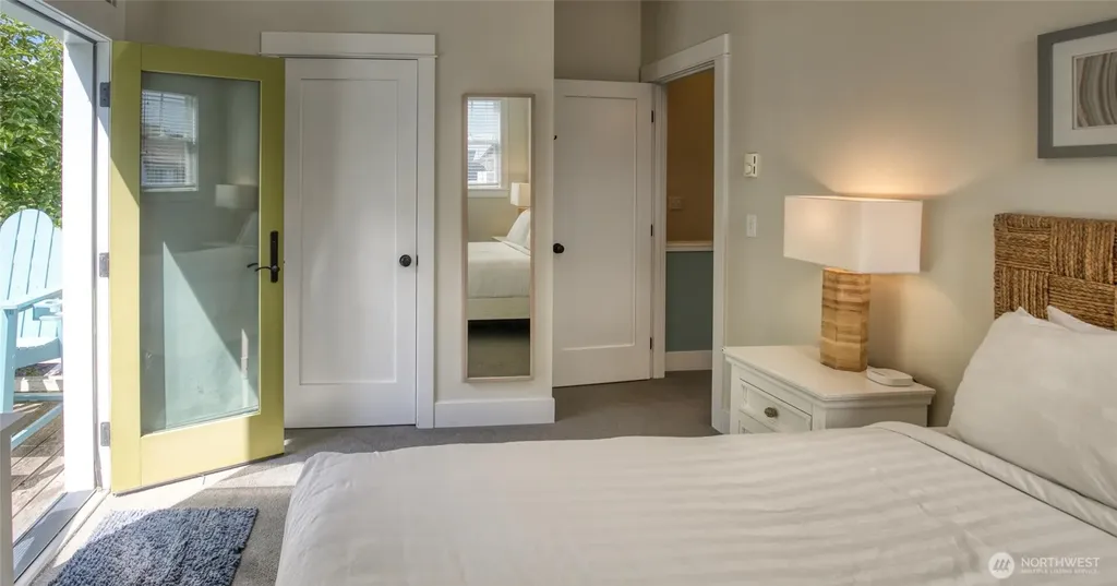 38 W Myrtle Lane Pacific Beach WA 98571