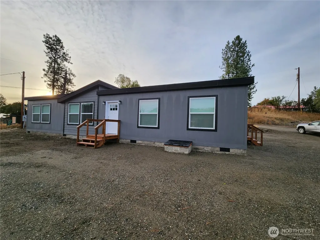 720 S Jefferson Street Republic WA 99166