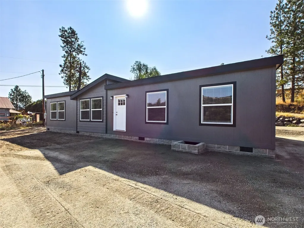 720 S Jefferson Street Republic WA 99166