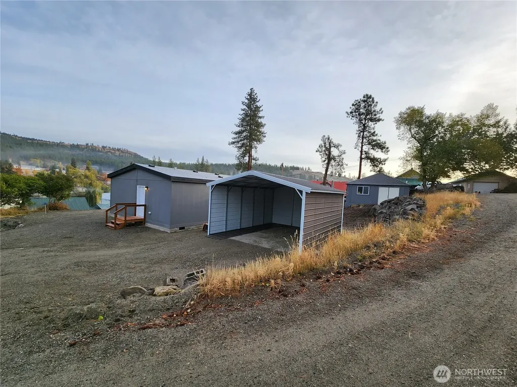 720 S Jefferson Street Republic WA 99166