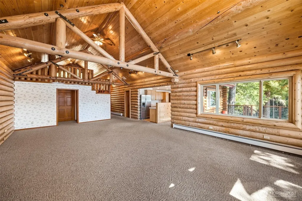 1236 E Island View Road Grapeview WA 98546