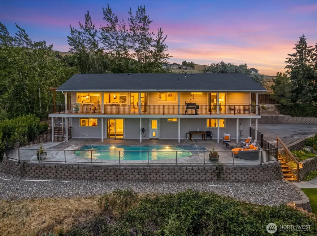 1901 Sleepy Hollow Road Wenatchee WA 98801