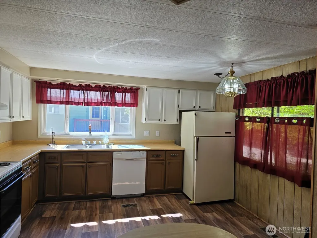 147 Morris Road Randle WA 98377