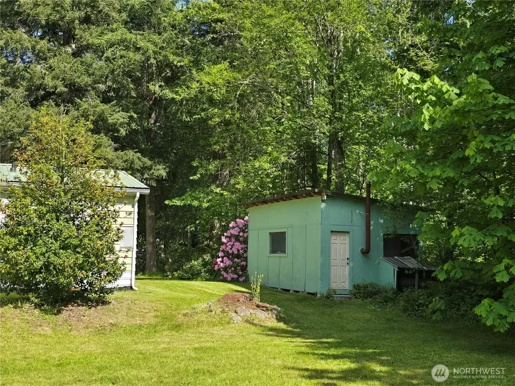 147 Morris Road Randle WA 98377