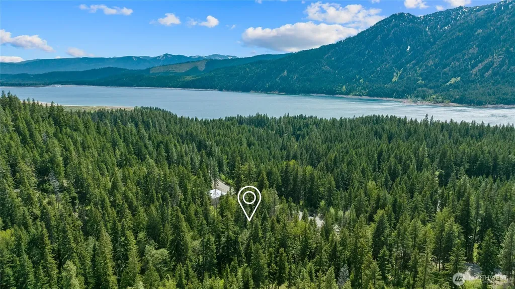 9 Salmon La Sac Highway Ronald WA 98941