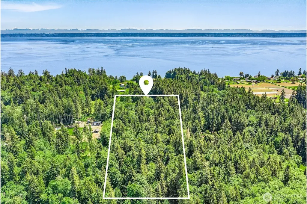 0 Pilot Point Road NE Kingston WA 98346