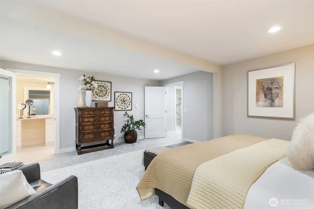 4501 Hemlock Lane NW Gig Harbor WA 98335