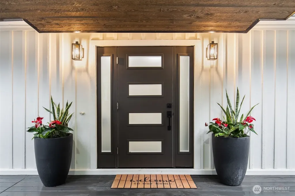 4501 Hemlock Lane NW Gig Harbor WA 98335