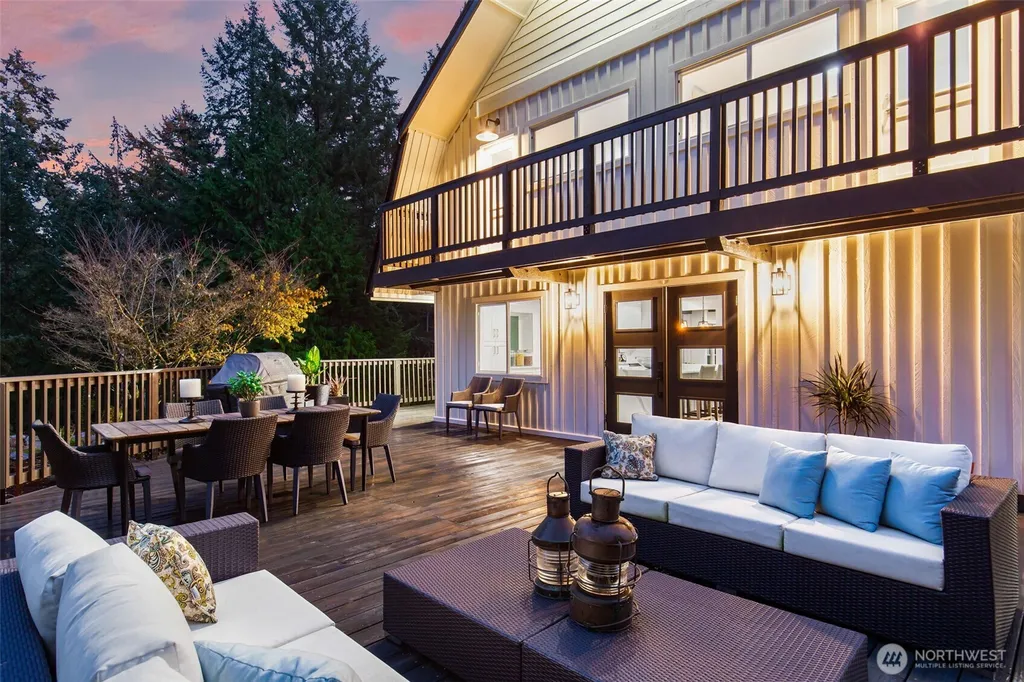 4501 Hemlock Lane NW Gig Harbor WA 98335
