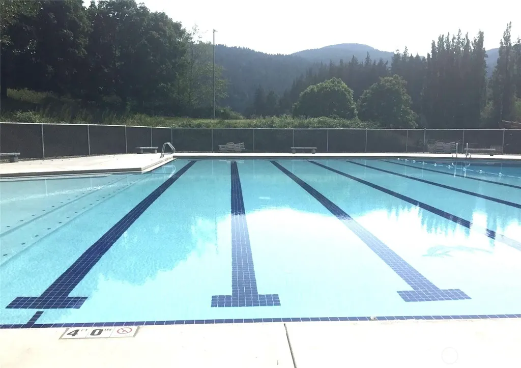 39 Stable Lane Bellingham WA 98229