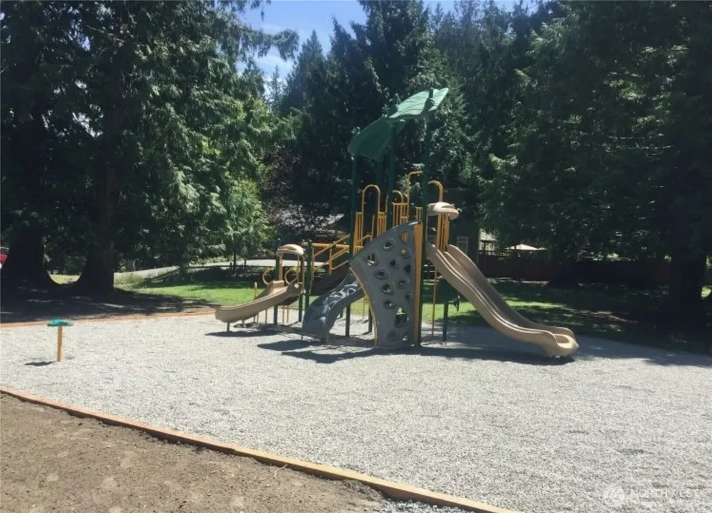 39 Stable Lane Bellingham WA 98229