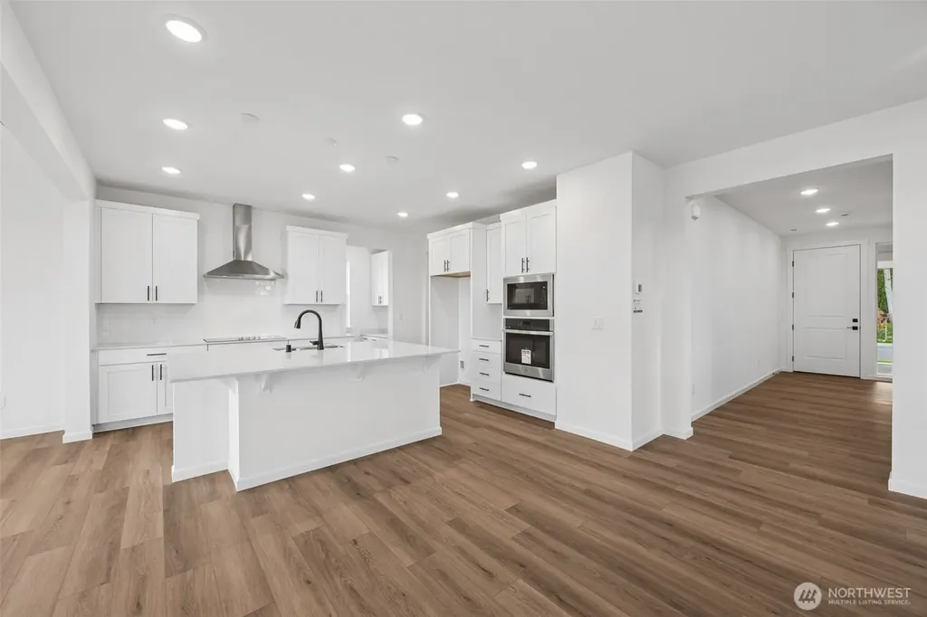 912 Lucas Avenue Buckley WA 98321