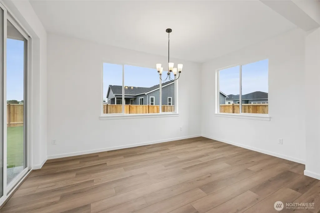 912 Lucas Avenue Buckley WA 98321