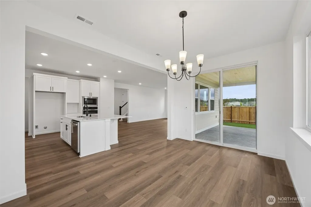 912 Lucas Avenue Buckley WA 98321