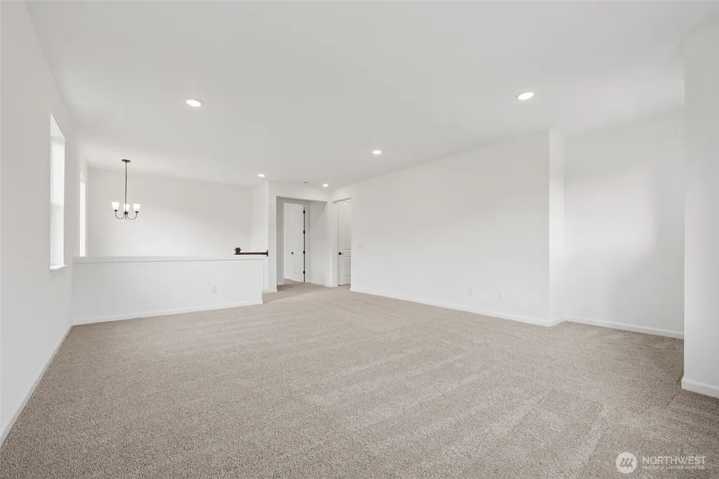 912 Lucas Avenue Buckley WA 98321