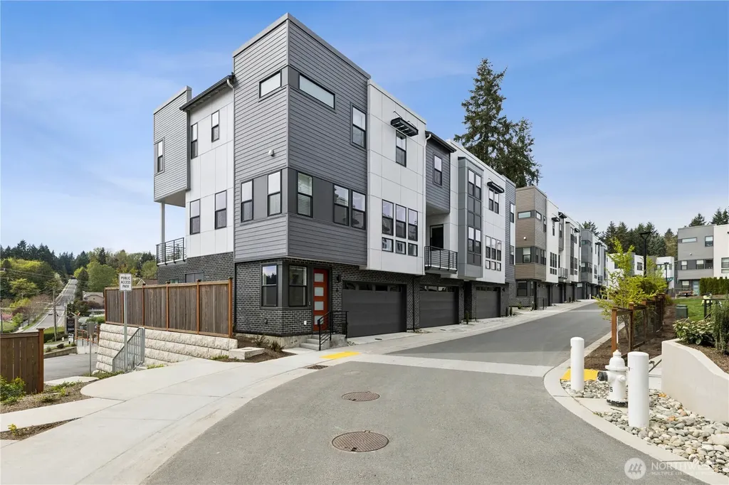 18809 99th Place NE Bothell WA 98011