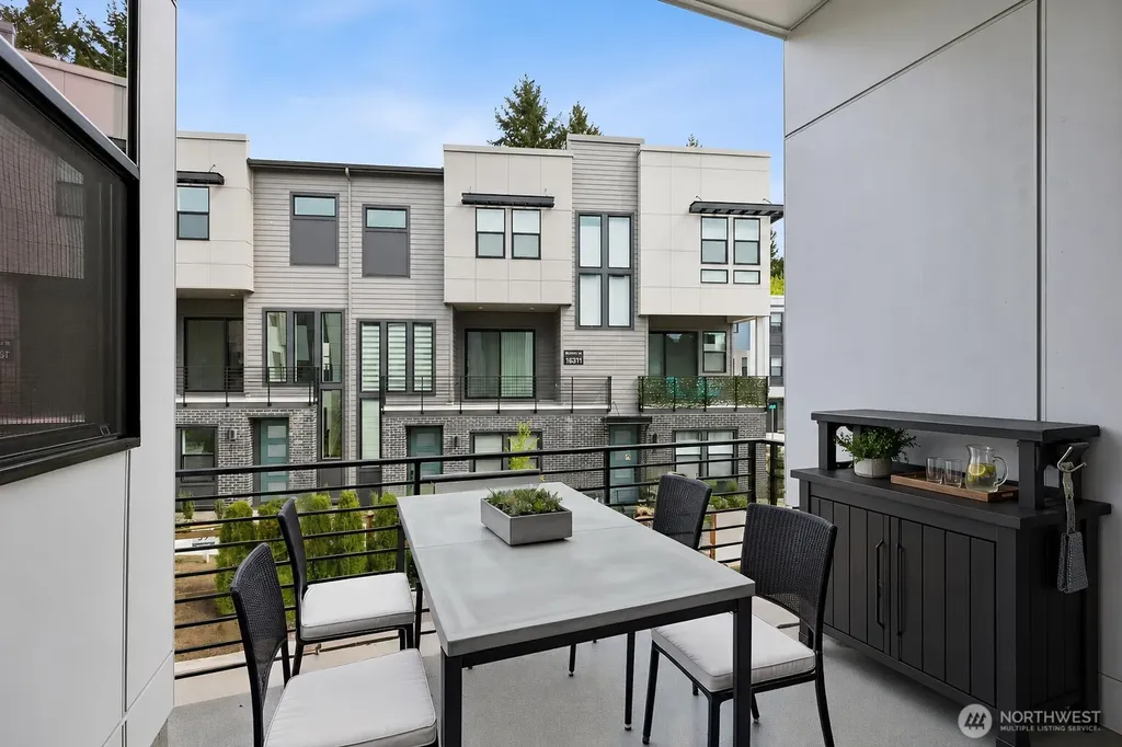18809 99th Place NE Bothell WA 98011