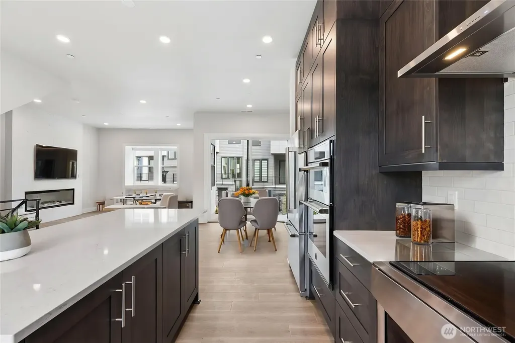 18809 99th Place NE Bothell WA 98011