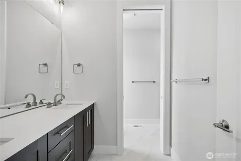 18809 99th Place NE Bothell WA 98011