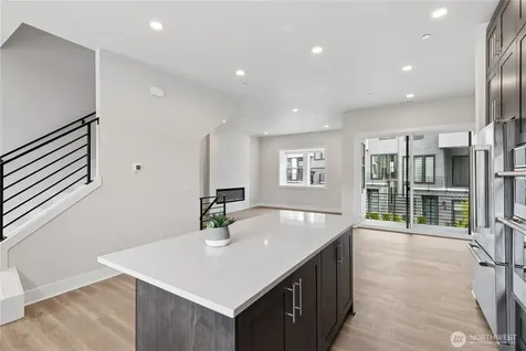 18809 99th Place NE Bothell WA 98011