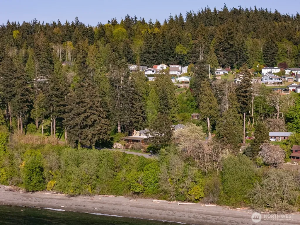 2579 W Shore Drive Lummi Island WA 98262